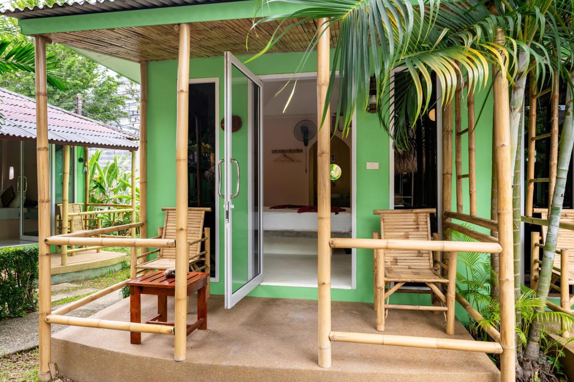 Avocado Koh Samui होटल Bophut