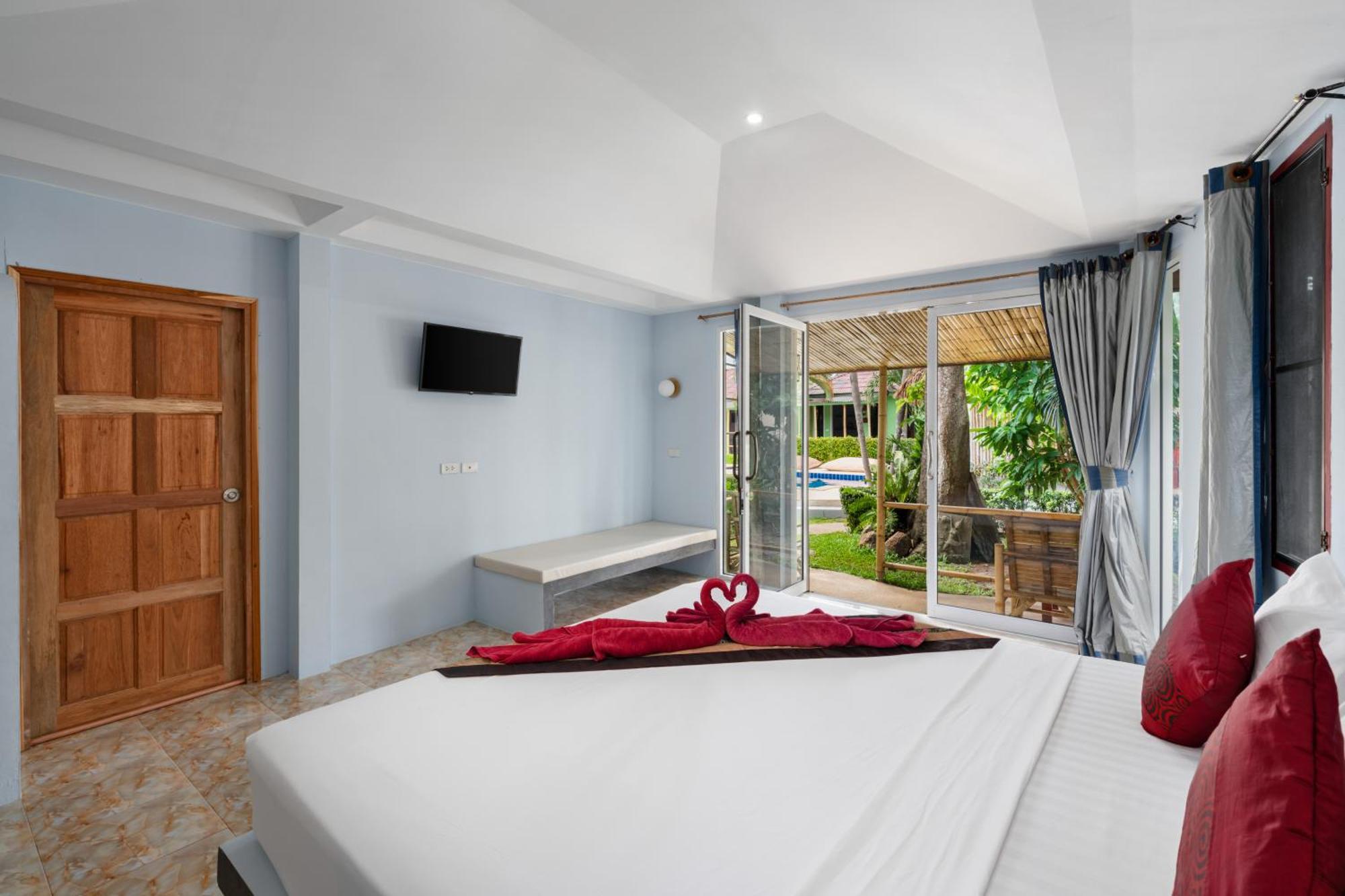 होटल Avocado Koh Samui 2*